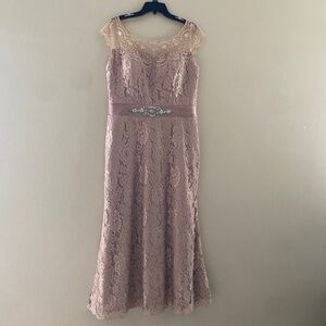 May Queen Women’s dress long size 14